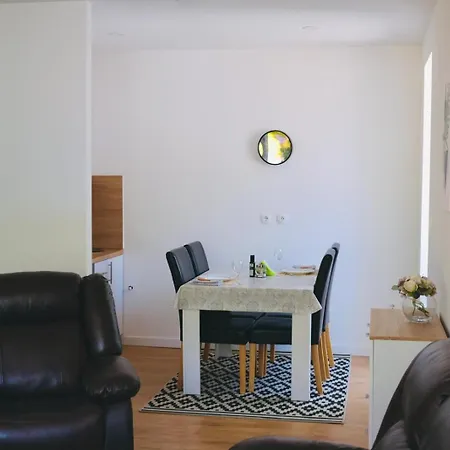 Center - Modern Apartmán Stolac