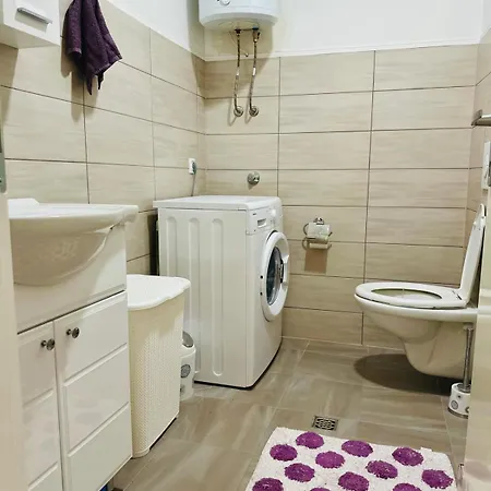 Center - Modern * Stolac